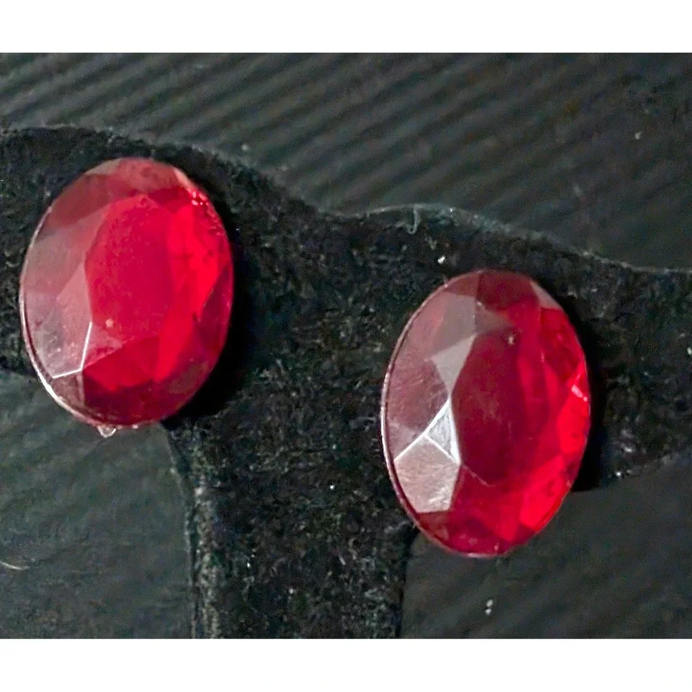 Vintage Red Clip On Earrings Large Oval Faceted Lucite